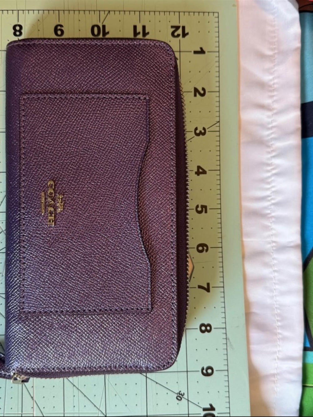 Coach Purple Zip-Around Saffiano Leather Wallet with Front Card Slot - Picture 2 of 4